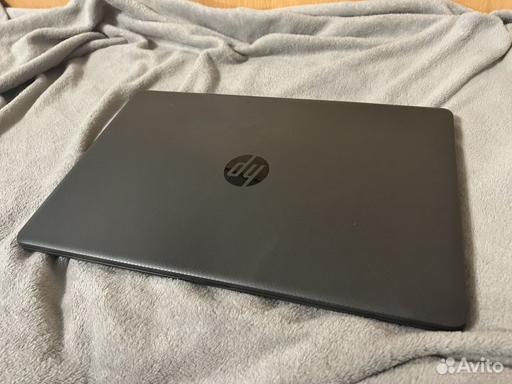 Ноутбук hp 250 g7