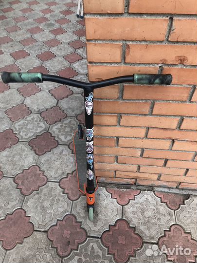 Трюковой самокат