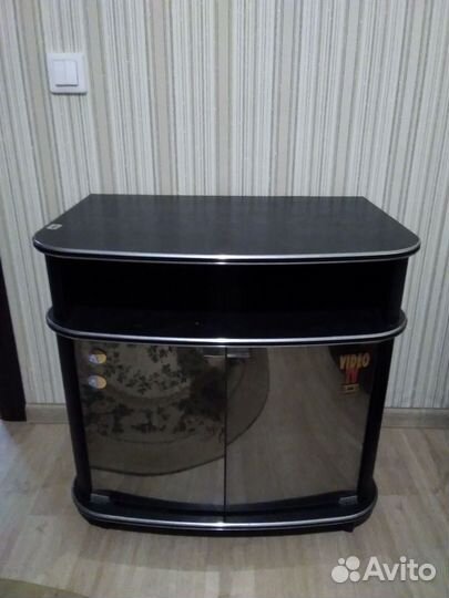 Тумба под телевизор