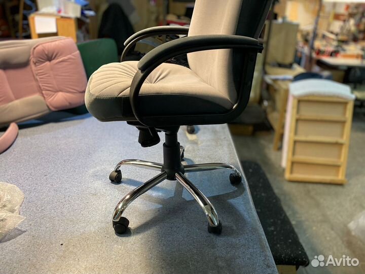 Компьютерное кресло