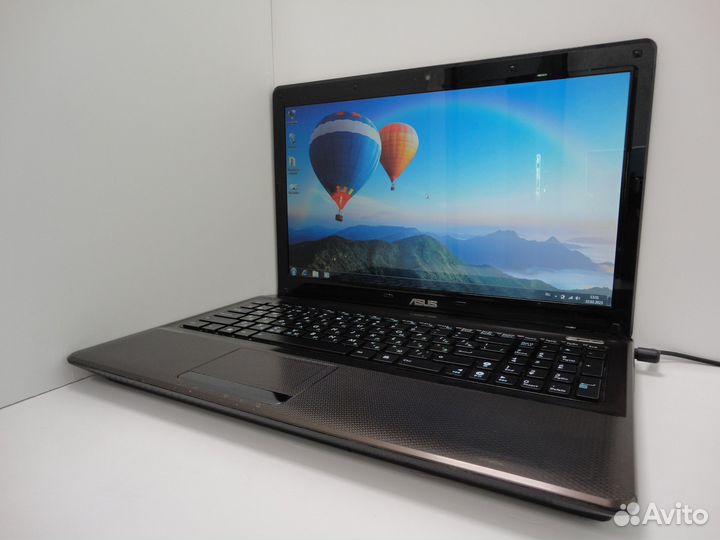 Ноутбук asus 4х ядерный 1Gb Radeon