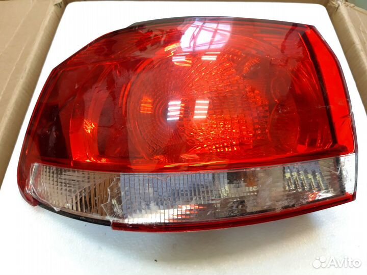 Комплект оригинальных задних фонарей для VW golf 6