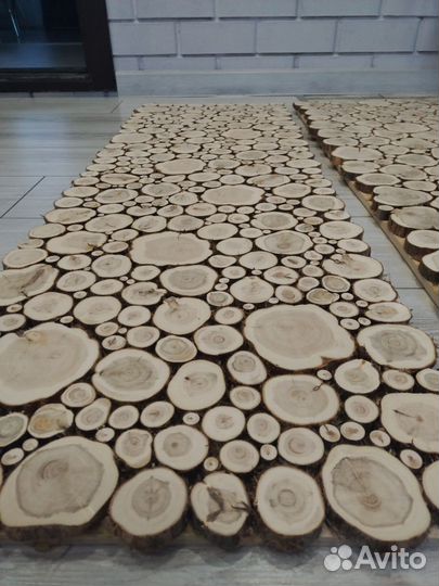 Панно из можжевельника