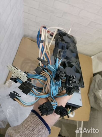 Блок питания Delta DPS-2000