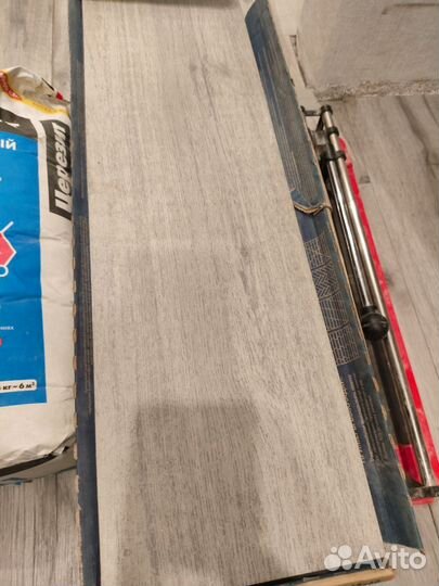 Плиточный клей церезит + затирка + плиткорез