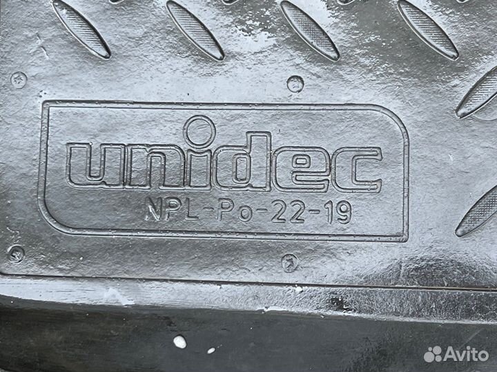 Коврики Fiesta V, Volkswagen Golf VI