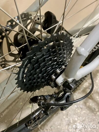 GT Avalanche Comp (M) 9R Горный велосипед