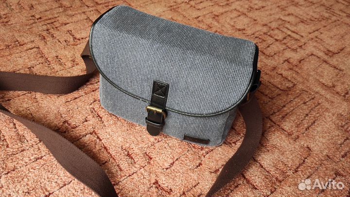 Зеркальный фотоаппарат