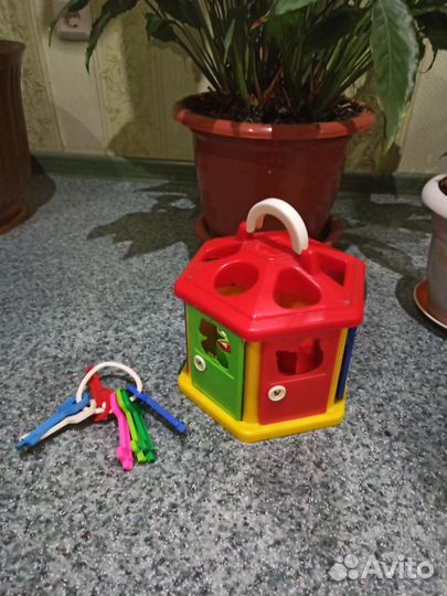 Игрушка Домик