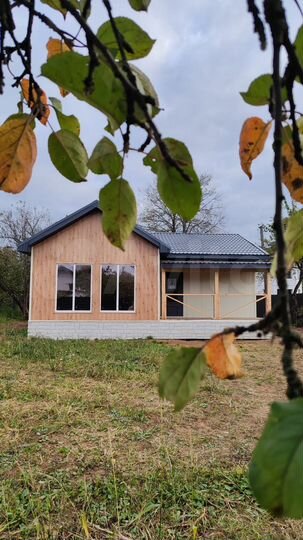 Дом 93 м² на участке 9 сот.