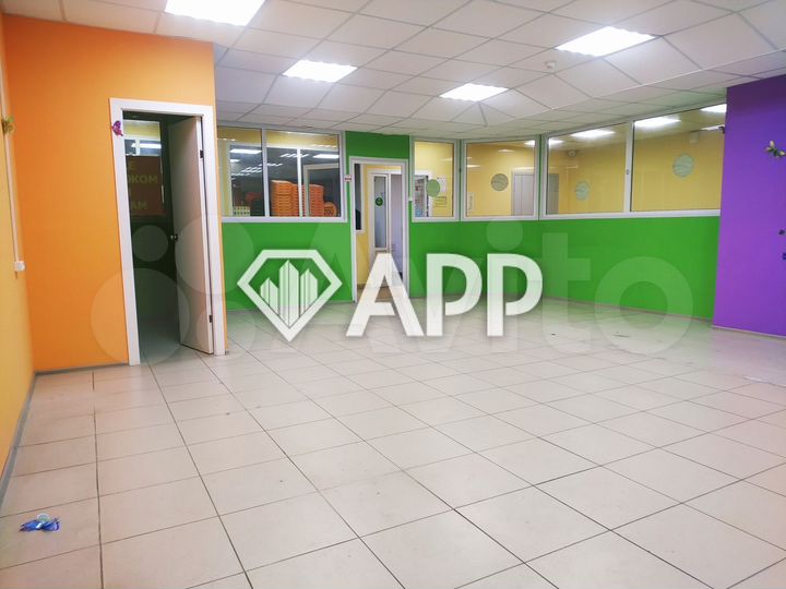 Свободного назначения, 90 м²