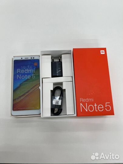 Xiaomi Redmi Note 5, 6/64 ГБ