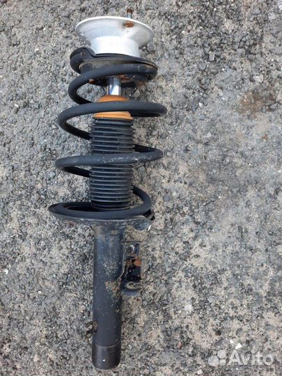 Амортизатор передний левый Bmw X3 2.0D E83 N47