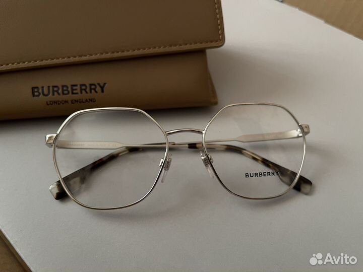 Очки burberry unisex