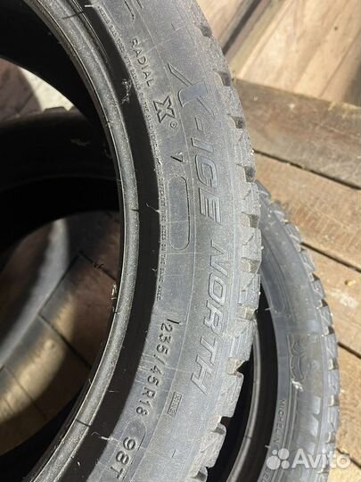 Michelin X-Ice 235/45 R18 98T