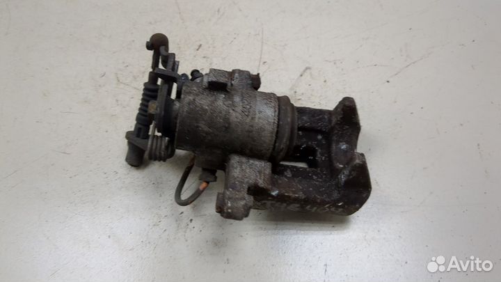 Суппорт правый задний Skoda Yeti, 2009