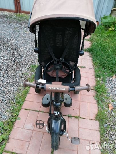 Детский трехколесный велосипед