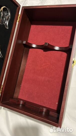 Подарочная коробка для вина с аксессуарами