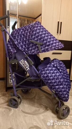 Прогулочная коляска трость