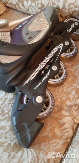 Ролики с защитой в подарок/Роликовые коньки