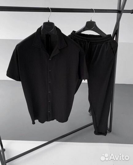 Мужской костюм двойка, брюки, рубашка