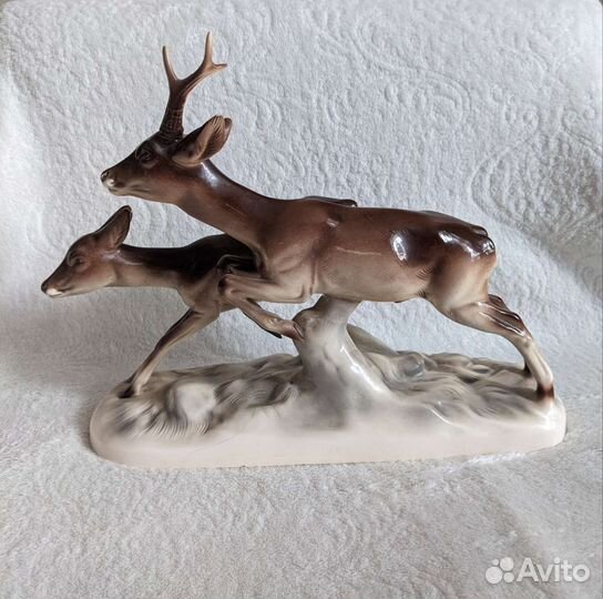 Статуэтка Бегущие олени германия