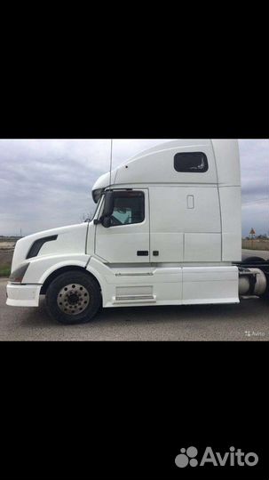 Volvo VNL 670, 2003
