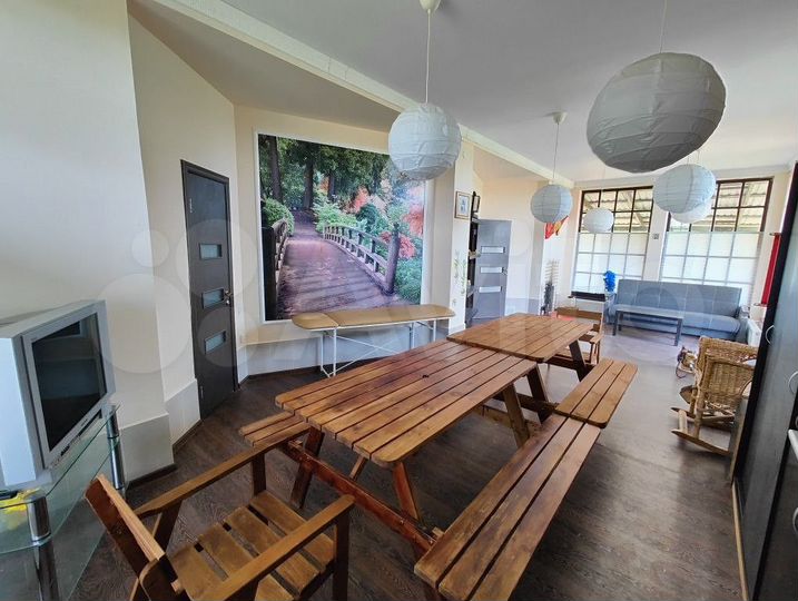 Дом 415 м² на участке 3 га