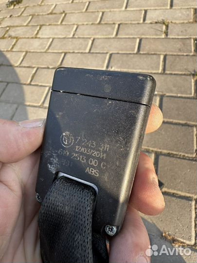 Замок ремня безопасности bmw f30