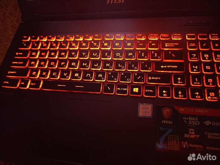 Ноутбук MSI GL62M