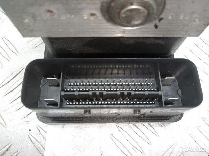 Блок ABS для Ford Focus 2 8M512B373AA