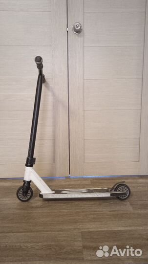 Трюковой самокат Tech Team Vespa XL