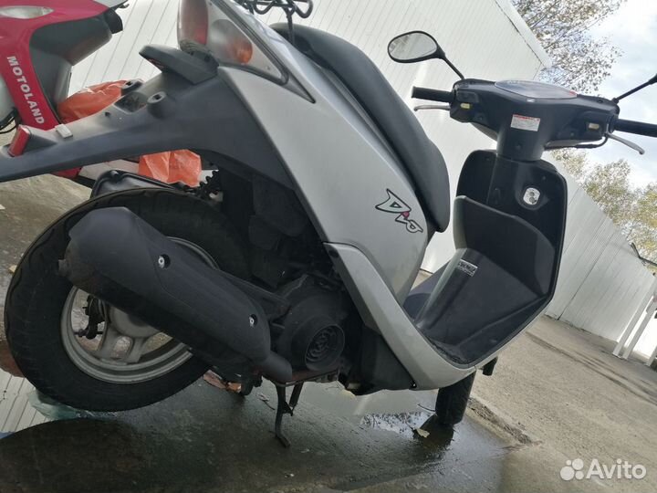 Honda dio af 62