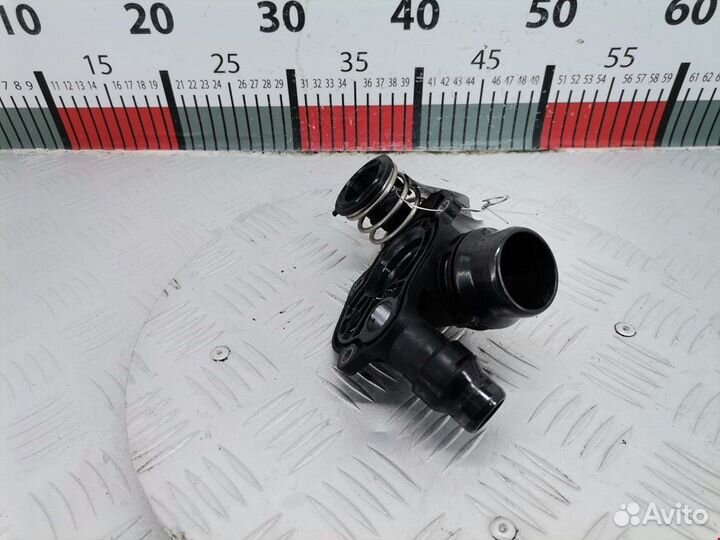 Корпус термостата BMW X5 (F15) 2011 11518516206