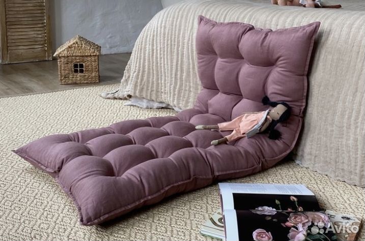 Подушки, лежаки, сидушки