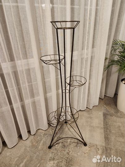 Подставка для цветов напольная