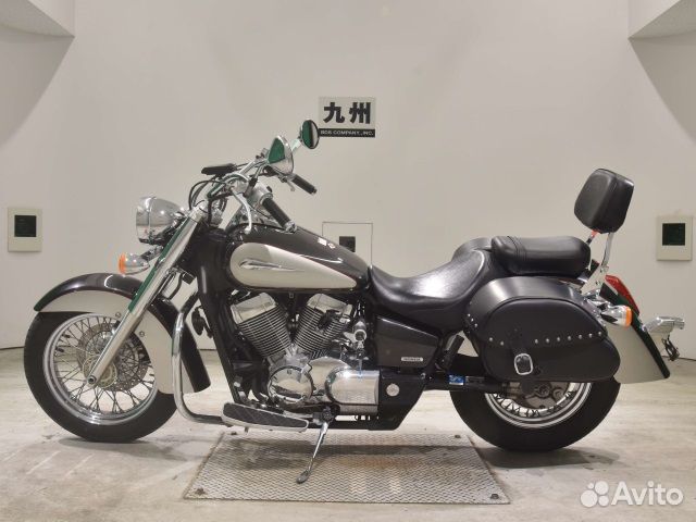 Honda shadow750