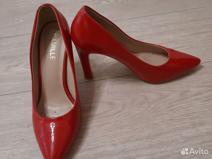 Туфли женские 39 размер красные