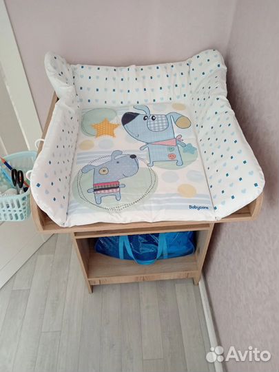 Пеленальный столик