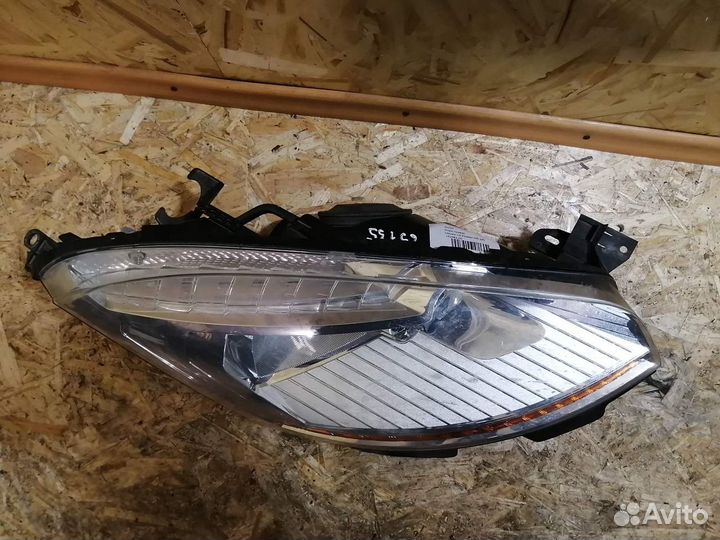 Фара Правая Ситроен С4 Пикасо левый руль оригинал