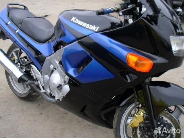 Kawasaki zzr 400 1. ZZR 400 1. Кавасаки ЗЗР 400 1. Кавасаки ЗЗР 400 1990. Kawasaki ZZR 400 1990.