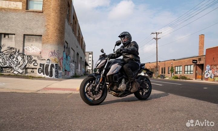 Мотоцикл cfmoto 650 NK (ABS)