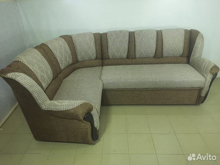 Угловой диван