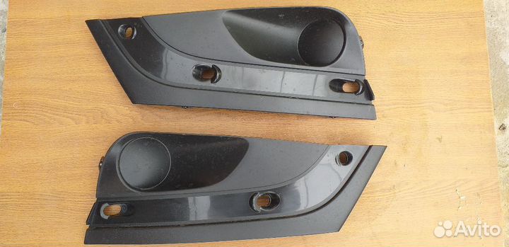 Накладки птф переднего бампера на Весту