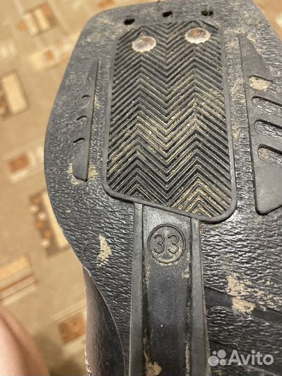 Лыжные ботинки