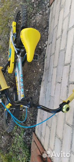 Велосипед детский с боковыми колесами