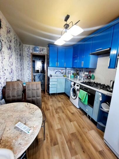 3-к. квартира, 60 м², 9/9 эт.