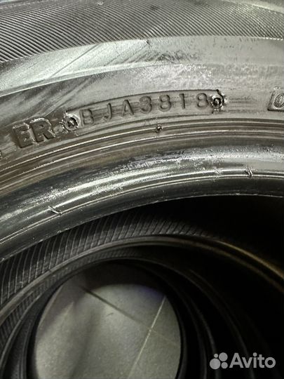 Bridgestone Regno GRVII 215/60 R17 96H