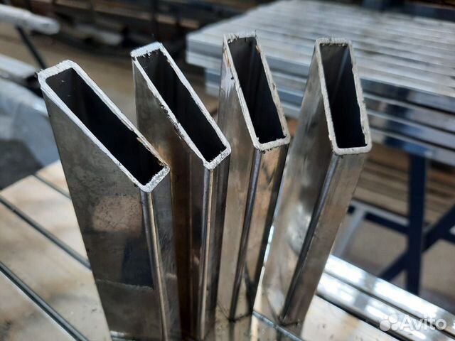 Резка труб на ленточнопильном станке