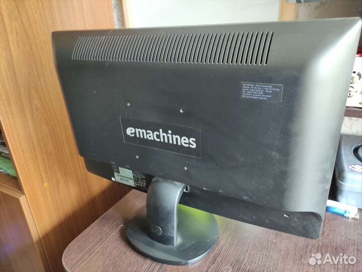 Монитор Acer eMachines E223HQ